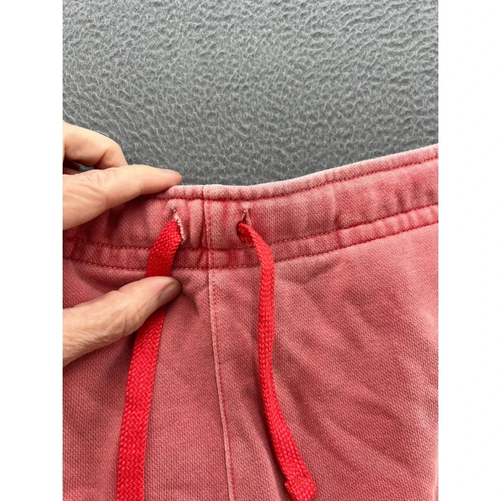 Nike Mens Club Fleece Shorts Mens XL Faded Red Coral Graphic Logo Drawstring